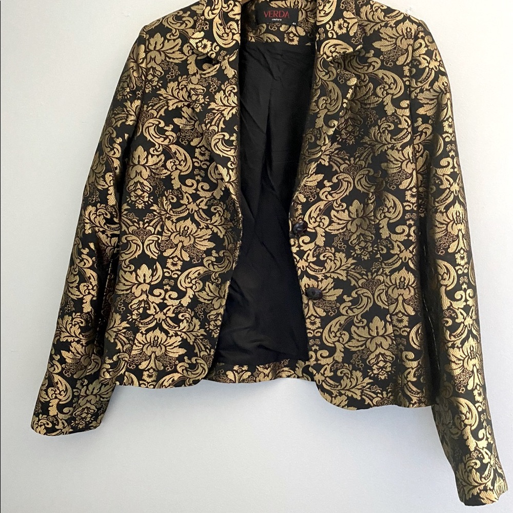 Verda Gold/ Black blazer